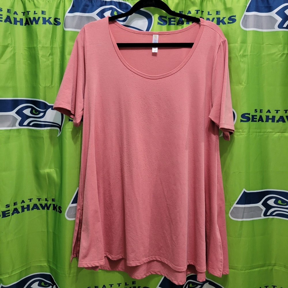 Lularoe Perfect Tee large